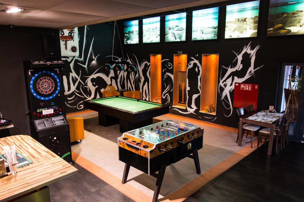 ホテル Kukubara Bowling Center Myszków エクステリア 写真
